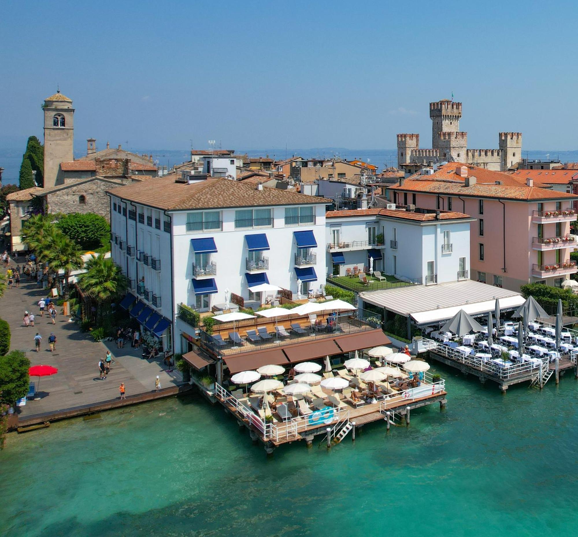 Hotel Flaminia Σιρμιόνε Εξωτερικό φωτογραφία