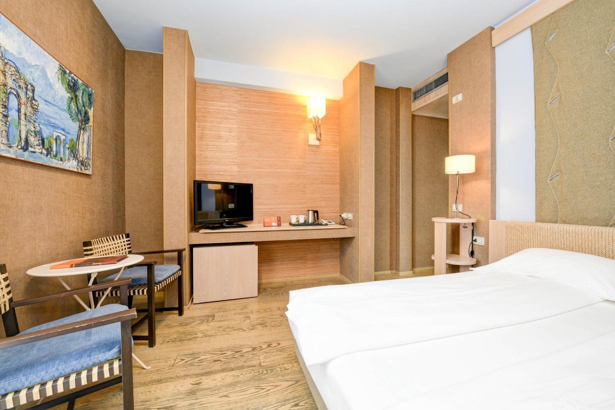 Hotel Flaminia Σιρμιόνε Δωμάτιο φωτογραφία