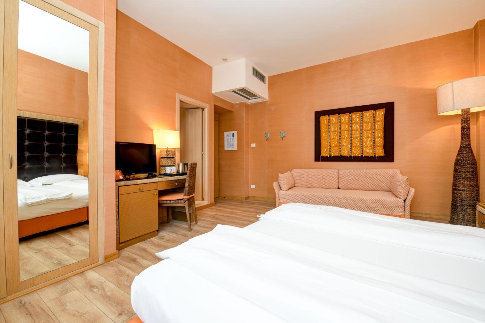 Hotel Flaminia Σιρμιόνε Δωμάτιο φωτογραφία